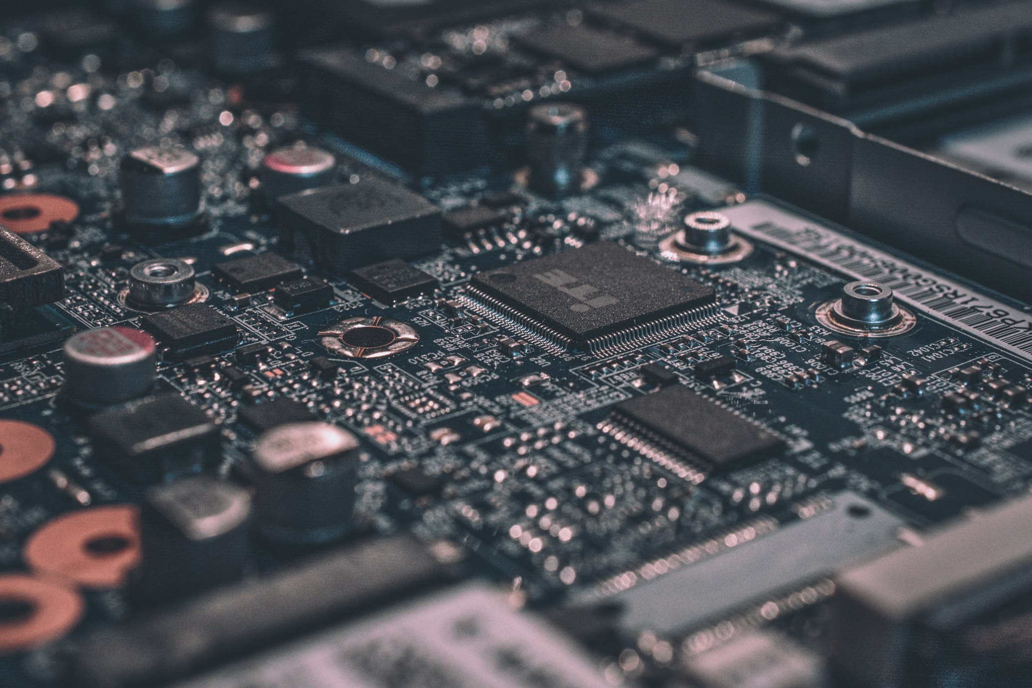 晶片戰的下一局：AI 時代的半導體供應鏈重構
